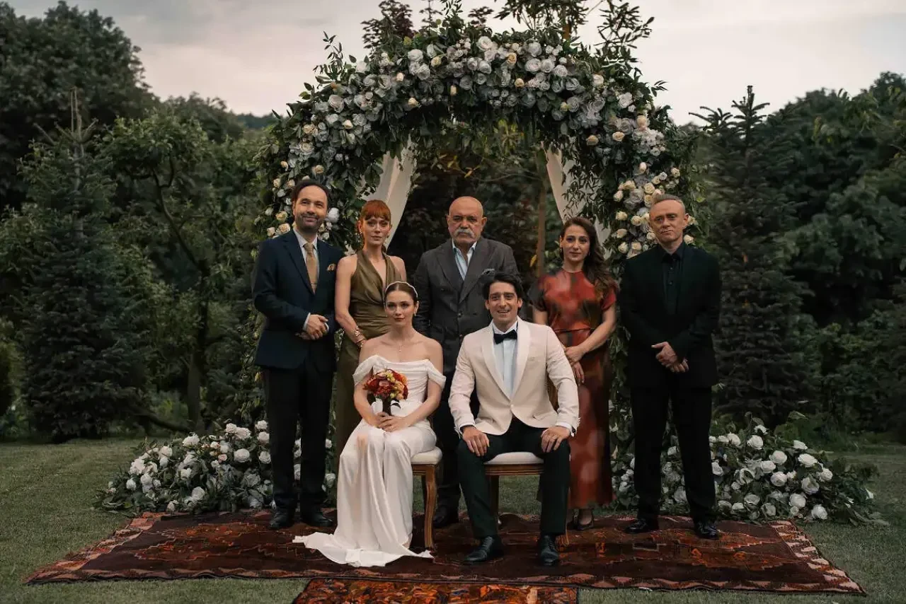 Show TV’nin Yeni Sezon Bombası: “Veliaht” Dizisi Eylül’de Başlıyor, Oyuncuları Kimler? 2