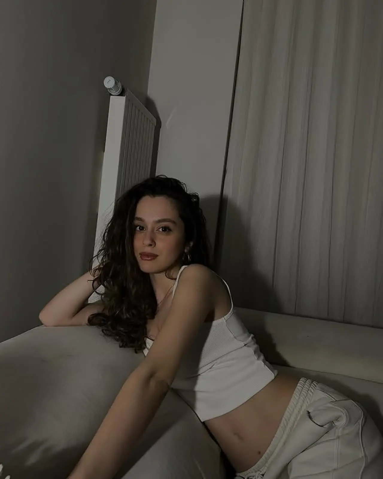 Çarpıntı Biricik Kimdir? Asya Kasap Kaç Yaşında, Nereli, Boyu Kilosu, Oynadığı Diziler, Sevgilisi Kim, Instagram Hesabı Ne? 3