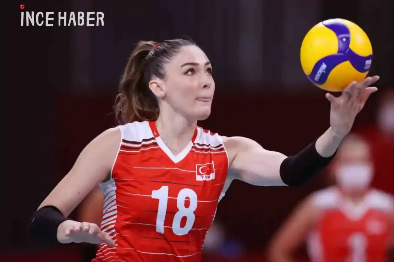 Zehra Güneş Fenerbahçe'ye mi Transfer Oluyor?