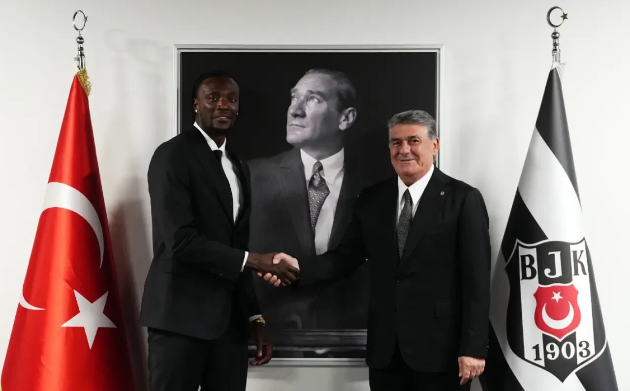 Tammy Abraham Kimdir? Beşiktaş’ın Yeni Golcüsünün Kariyeri, Başarıları ve İstatistikleri