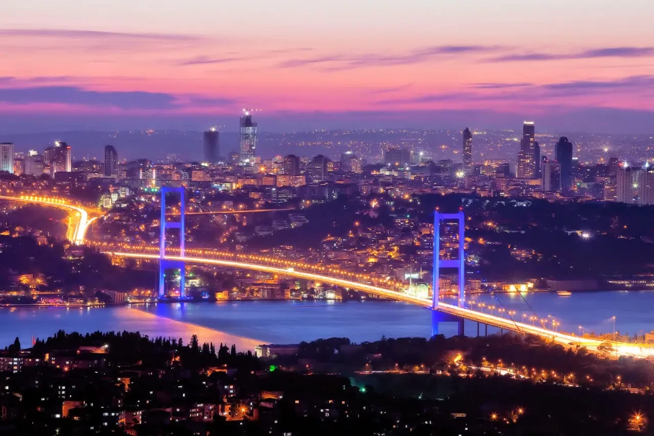 İstanbul Semt İsimlerinin Kökeni: Kadıköy’den Beşiktaş’a Unutulmuş Hikâyeler
