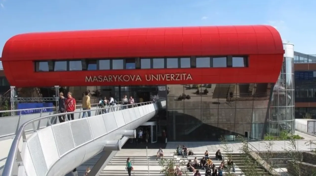 Çekya 2025-2026 Üniversite Başvuru Tarihleri, Üniversiteler, Vize ve Gezi Rehberi