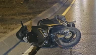 Adana Seyhan’da Motosiklet Kazası: 20 Yaşındaki Ömer Faruk Nas Hayatını Kaybetti, 1 Ağır Yaralı