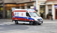 Antalya-Isparta Yolunda Feci Kaza: Otomobil Tırın Dorsesine Çarptı, 3 Yaralı