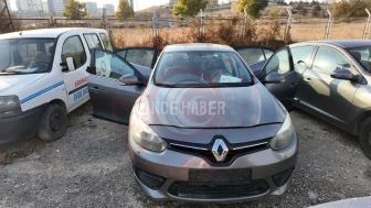 Kamu Yüzlerce Aracı Satışa Çıkardı: Neredeyse Bedavaya Satılıyorlar!