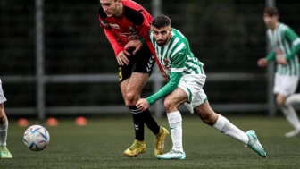 Konyaspor Rapid Wienli Mücahit İbrahimoğlu’nu Transfer Etti 3 Yıllık Sözleşme İmzalandı