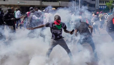 Kenya'da Protestolar Büyüyor 16 Ölü 400 Yaralı Polis Şiddeti Tırmandı