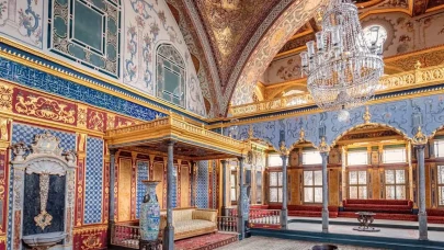 Topkapı Sarayı, Yaz Gecelerinde İlk Kez Ziyarete Açılıyor: Tarihin Kalbinde Gece Turu Başlıyor
