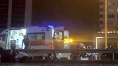 Bahçelievler'de Motosiklet ile Otomobil Çarpıştı: 1 Kişi Ağır Yaralandı