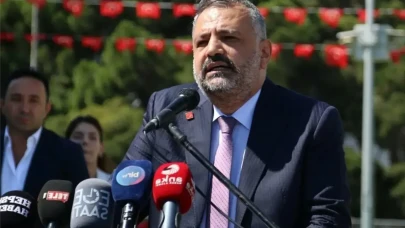 Şenol Aslanoğlu Kimdir? CHP İzmir İl Başkanı Hakkında Merak Edilenler