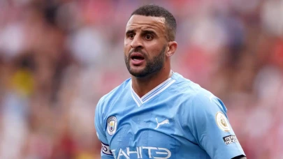 Kyle Walker Burnley’de! Fenerbahçe’nin Gündemindeki Yıldız 2 Yıllık İmzayı Attı
