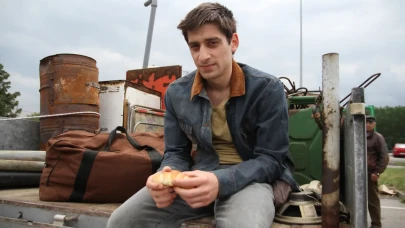 Veliaht Zafer Karslı Kimdir? Bora Akkaş Kaç Yaşında, Nereli, Evli mi, Eşi Kim, Boyu Kilosu, Oynadığı Diziler ve Filmler