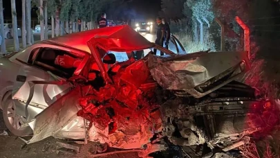 Söke’de Feci Kaza: Otomobil Ağaca Çarptı, Sürücü Hayatını Kaybetti