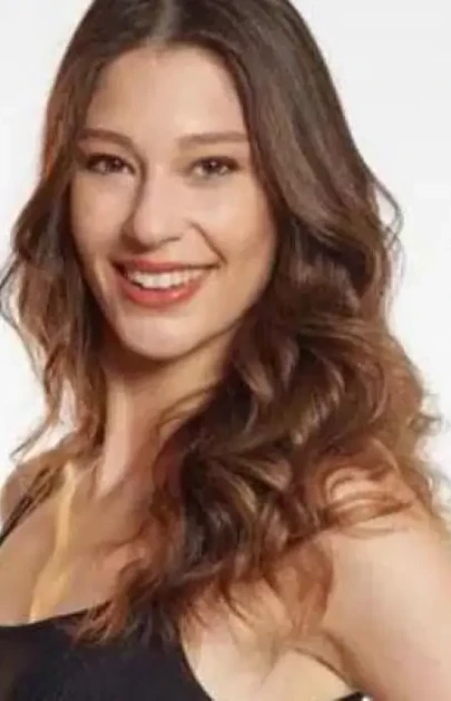 Hande Deniz Uluğ Kimdir? Kaç Yaşında, Boyu Kaç cm, Hangi Üniversitede Okudu, Sevgilisi Kim, Instagram Hesabı Ne?