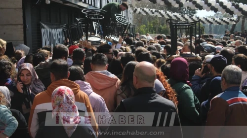 Aydın'da İndirim Kuyruğu Kanlı Bitti: Açılış İzdihamında Yaralılar!