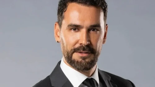 Ersin Görkem Kaç Yaşında, Nereli, Boyu Kaç, Hangi Takımlarda Oynadı, Bestemsu Özdemir ile İlişkisi