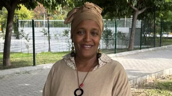 Afro-Türk Kadını Melek Dinçözden Milletvekilliğine Aday Oluyor