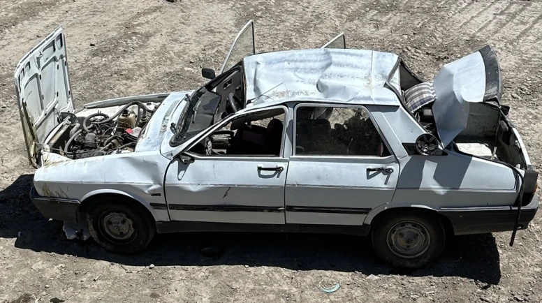 Adıyaman’da Park Halindeki Araç Hareket Etti: Sürücü Aracın Altında Kaldı