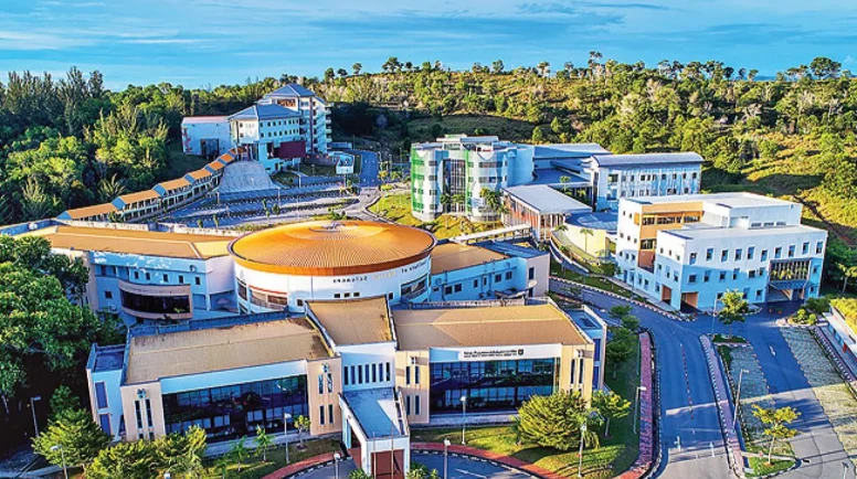 Brunei 2025-2026 Üniversite Başvuru Takvimi, Kabul Şartları, Üniversiteler, Bölümler, Vize, Konaklama, Yaşam Maliyeti ve Gezilecek Yerler